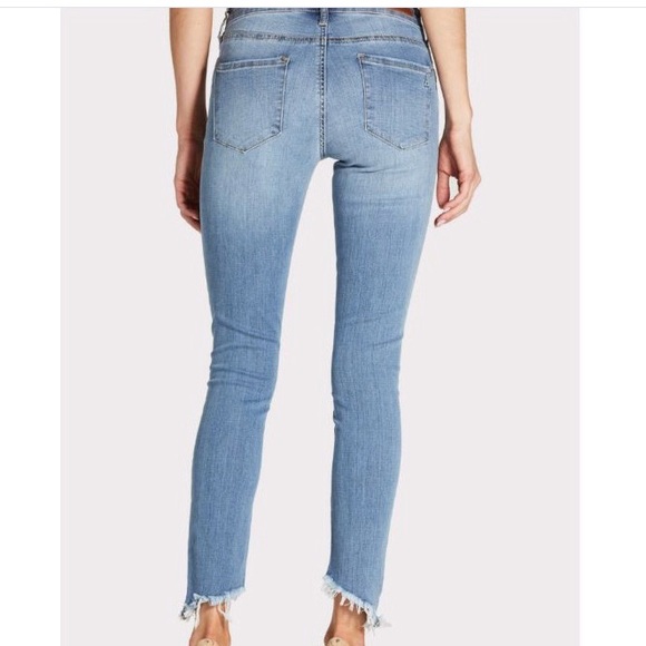 Articles of Society, Suzy Skinny Jeans in Montego, Size 27 - Picture 3 of 9